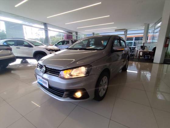 VOLKSWAGEN VOYAGE 1.0 12V MPI TOTALFLEX COMFORTLINE 4P MANUAL